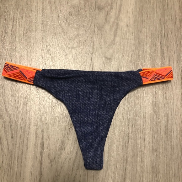 L*Space Nomad itsy coverage bikini bottom - Picture 4 of 4